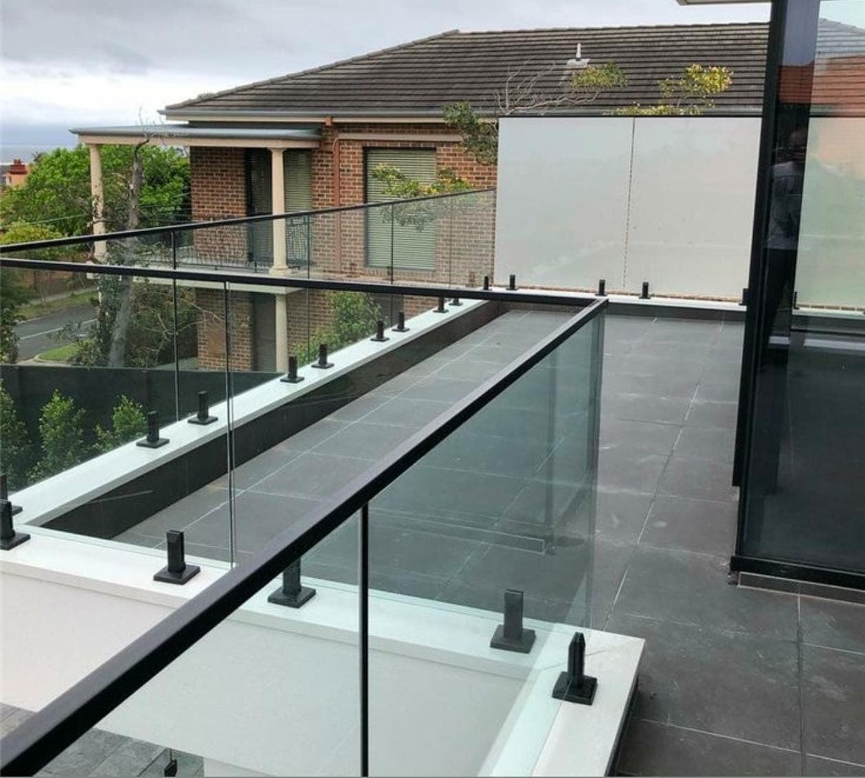 Balcony Glass Railings (Balustrades)