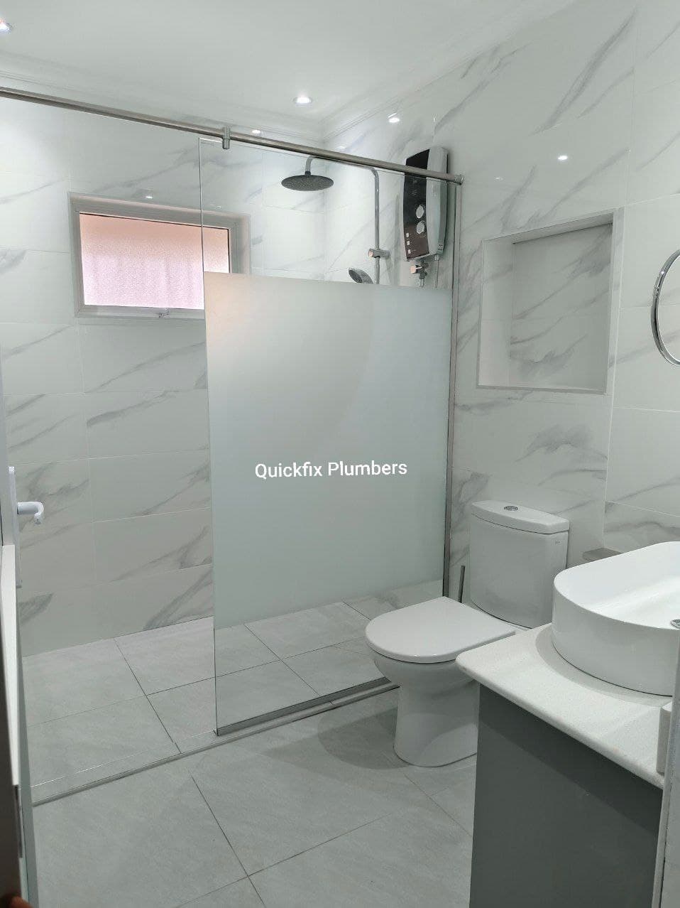 Walk-In Shower Screen Doorless | Frameless Fixed Panel – Shower Door Mombasa